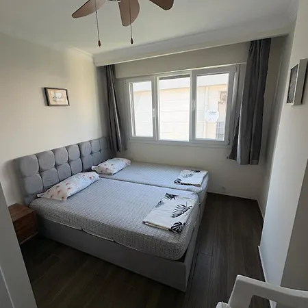 Tülüşah With Own Garden&fruit Trees, 950m To Beach, 2 Bedrooms * Kuşadası