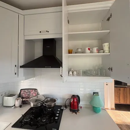 Villa Tülüşah With Own Garden&fruit Trees, 950m To Beach, 2 Bedrooms