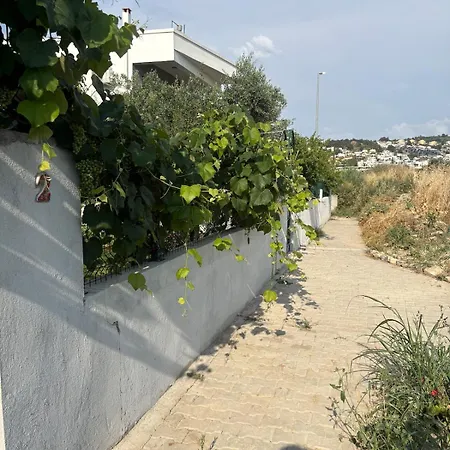 Tülüşah With Own Garden&fruit Trees, 950m To Beach, 2 Bedrooms